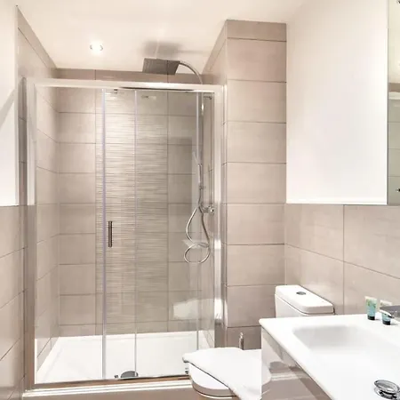 Stayzeni, Alexandra Rise Manchester 2 Bed Flat Exterior photo