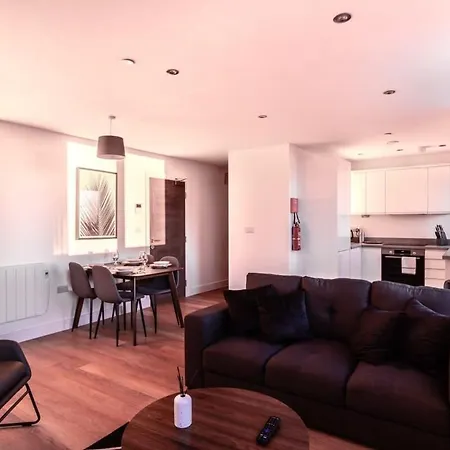 Stayzeni, Alexandra Rise Manchester 2 Bed Flat Exterior photo